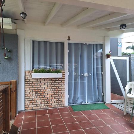 Casa Centro Garopaba 1 Suite C/ Sacada المظهر الخارجي الصورة